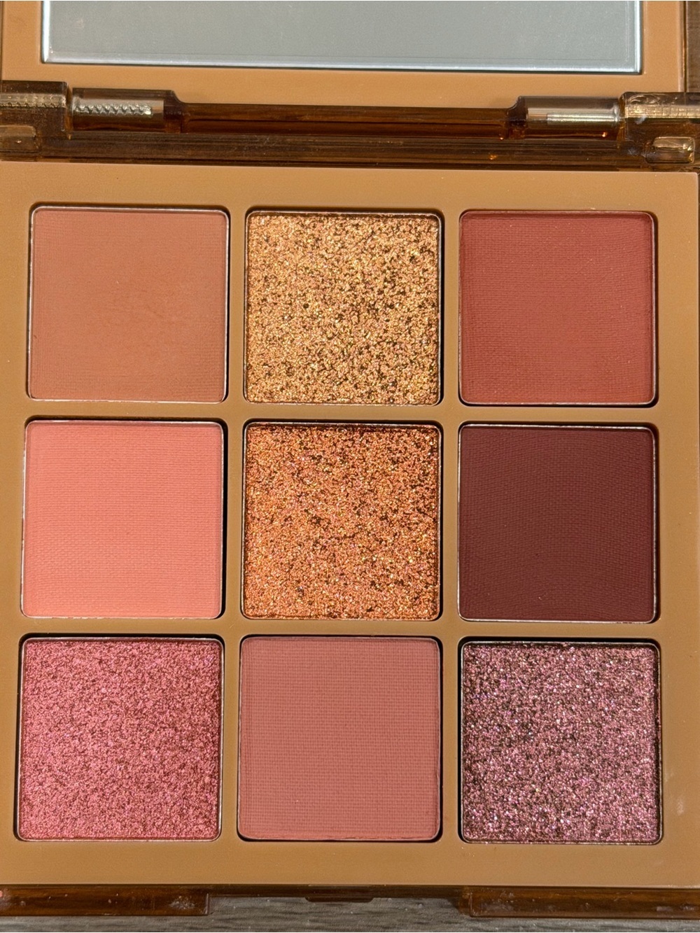 HUDA BEAUTY NUDE OBSESSIONS EYESHADOW PALETTE 🎨 - Picture 2 of 4